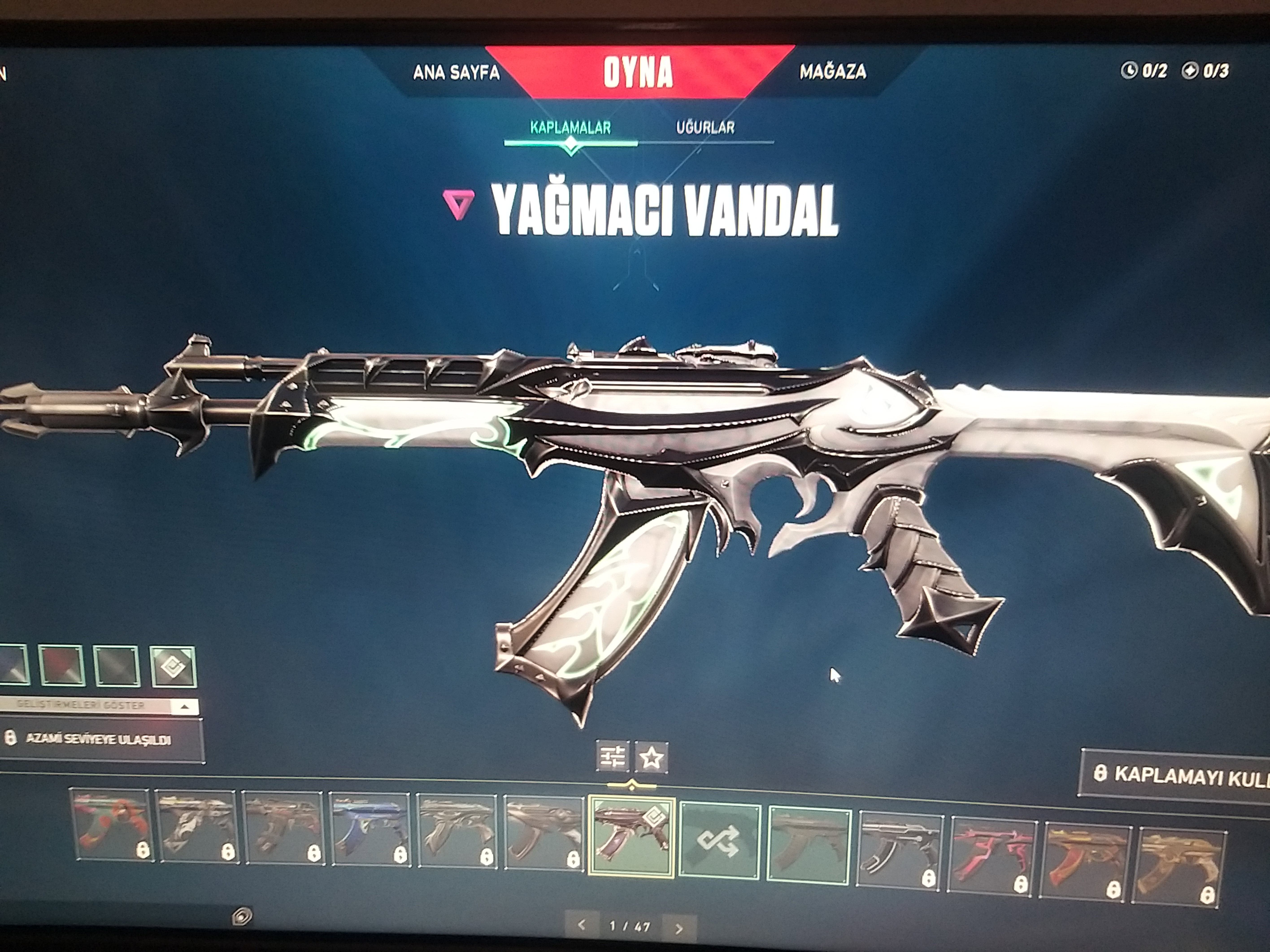 Yağmacı vandal yitik ritual bıçak